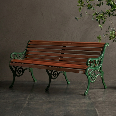 Boss B-268 Historical Sofa 3-seater